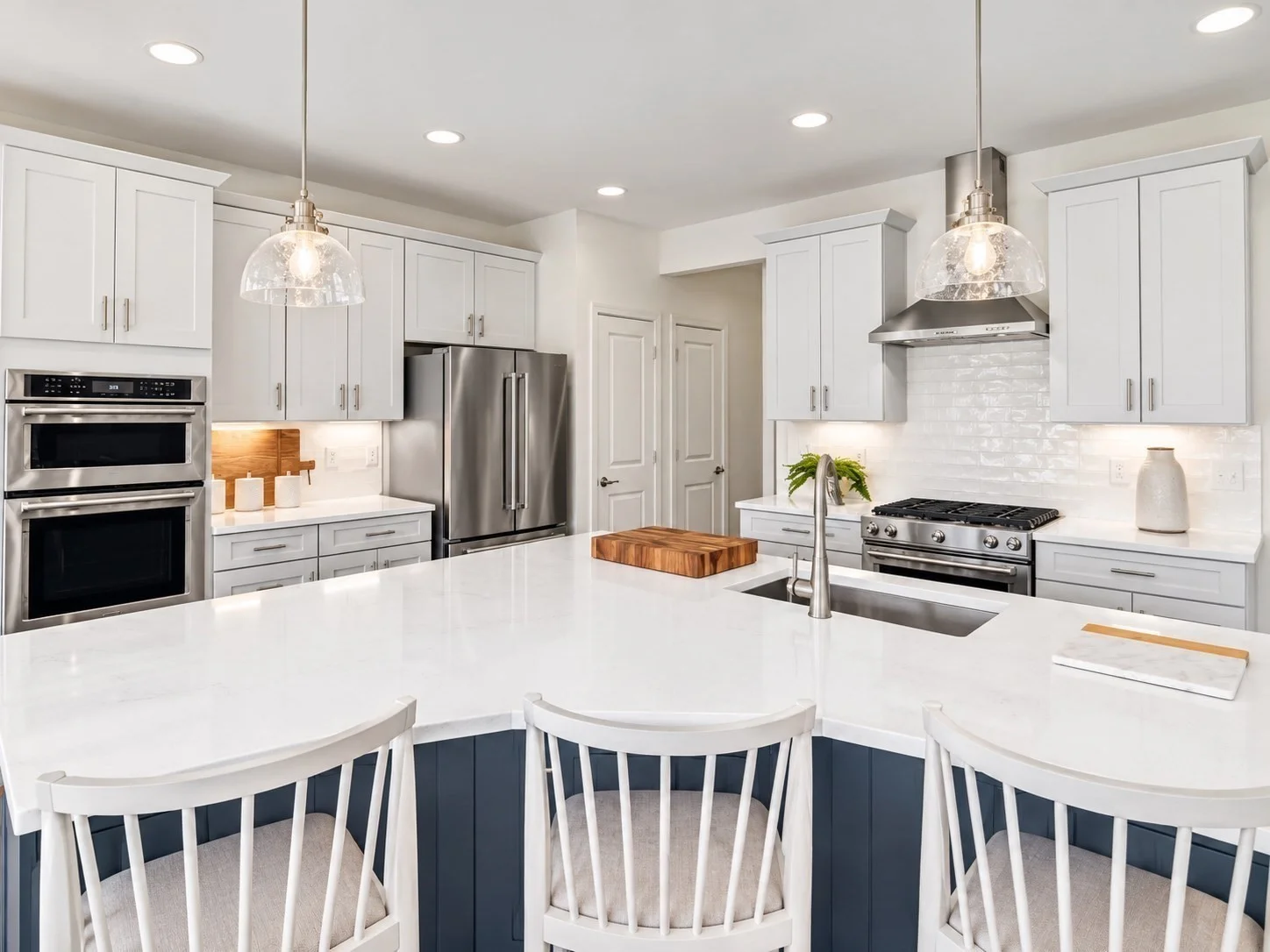 3 bed, 2 bath apartment for rent at 8 Emerald Run Unit 8, Shrewsbury — photo 8 of 28