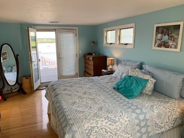 3 bed, 2 bath apartment for rent at 8 Emerson St (Winter Rental), Humarock — photo 8 of 22