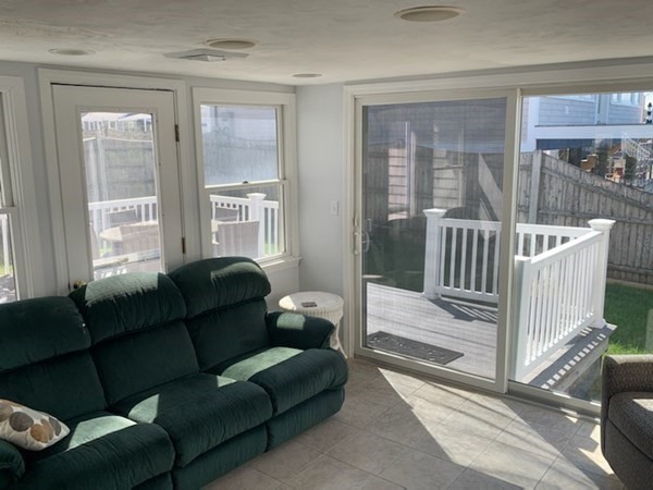 3 bed, 2 bath apartment for rent at 8 Emerson St (Winter Rental), Humarock — photo 13 of 22