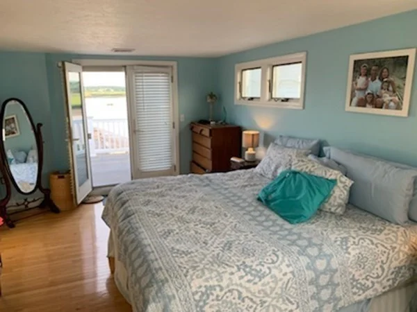 3 bed, 2 bath apartment for rent at 8 Emerson St (Winter Rental) Unit 8, Humarock — photo 8 of 22