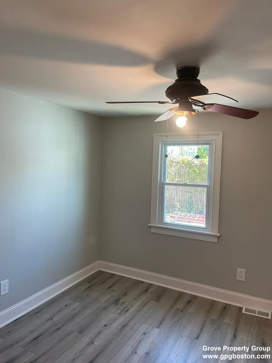 1 bed, 1 bath apartment for rent at 8 Emmet St Unit 1, South Boston — photo 2 of 5