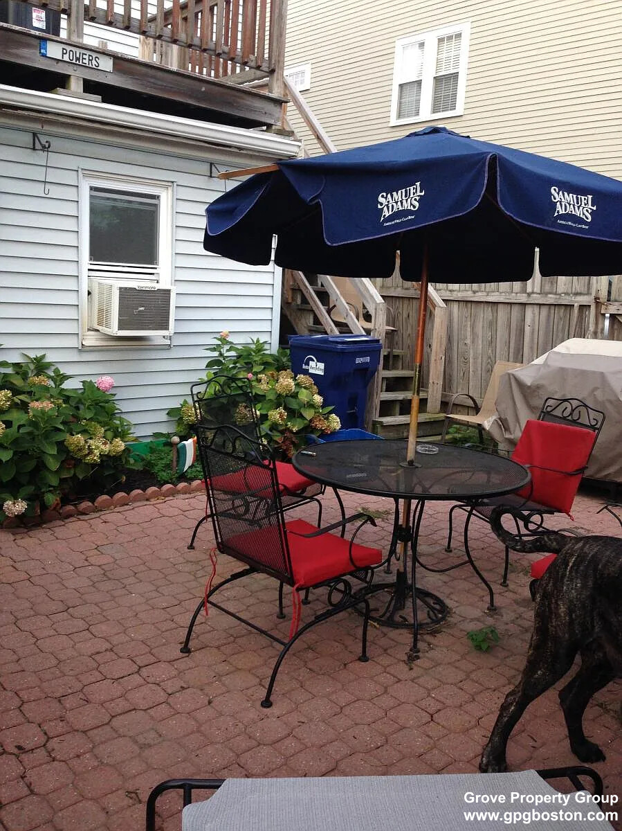 1 bed, 1 bath apartment for rent at 8 Emmet St Unit 1, South Boston — photo 5 of 5