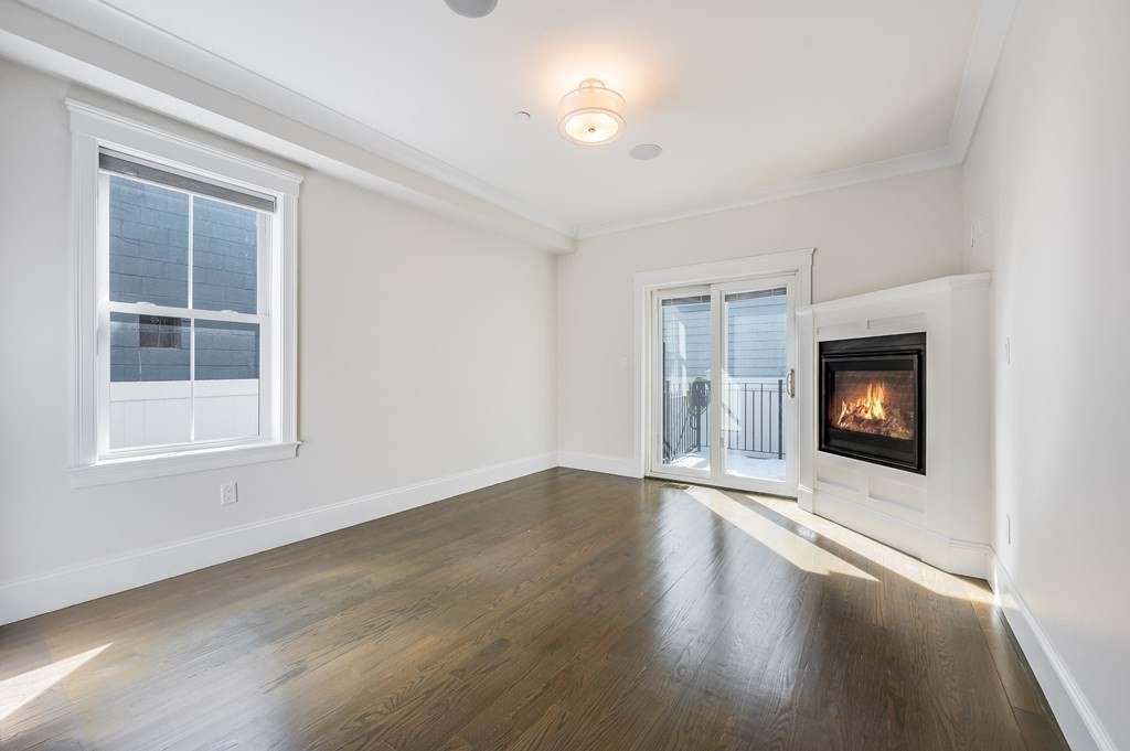 3 bed, 3 bath apartment for rent at 8 Enterprise St Unit 1, Dorchester — photo 20 of 35