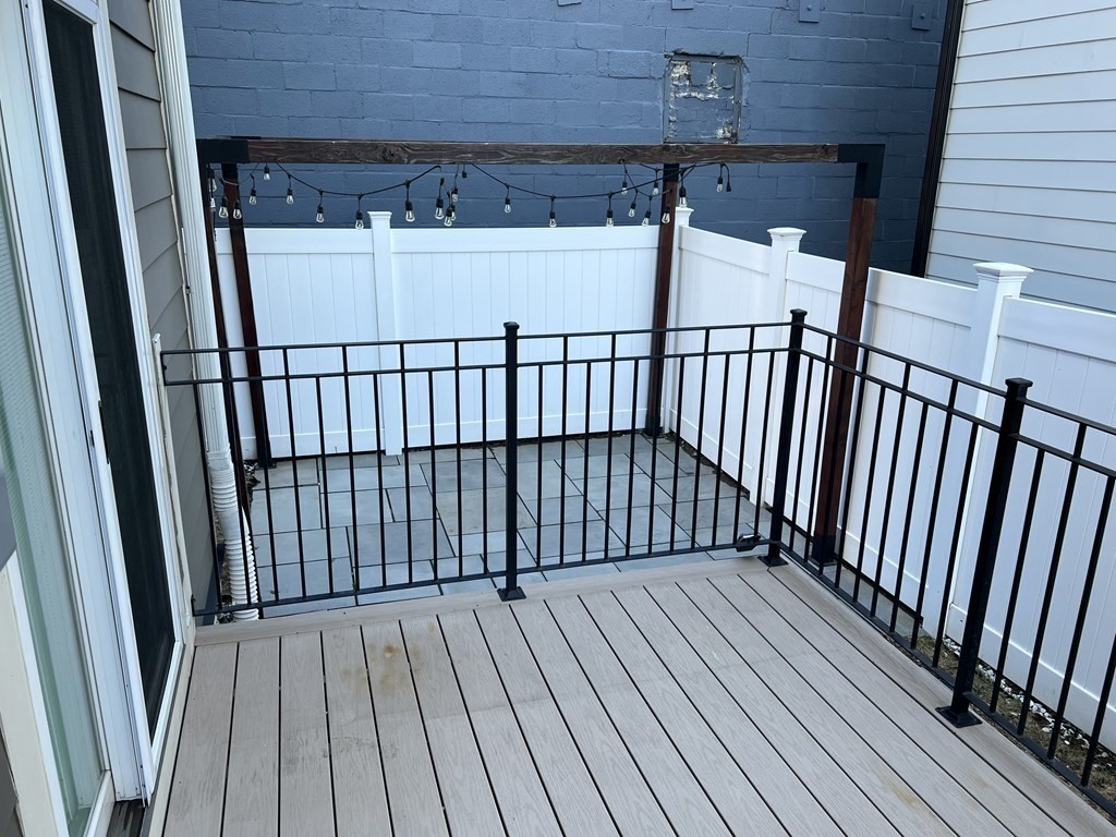 3 bed, 3 bath apartment for rent at 8 Enterprise St Unit 1, Dorchester — photo 32 of 35