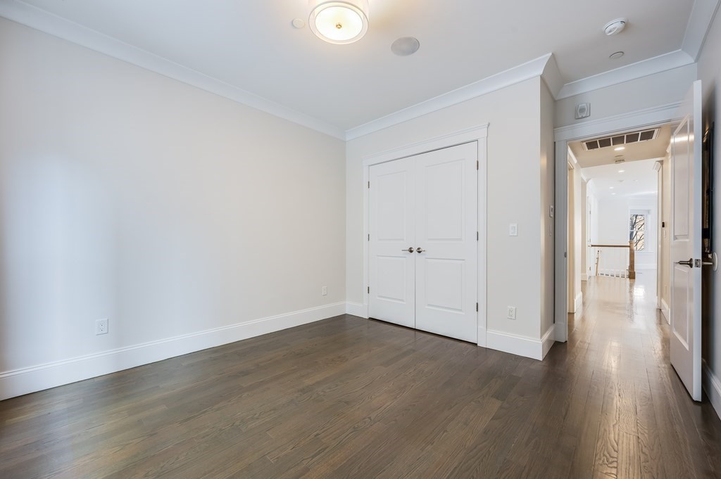 3 bed, 3 bath apartment for rent at 8 Enterprise St Unit 1, Dorchester — photo 18 of 35