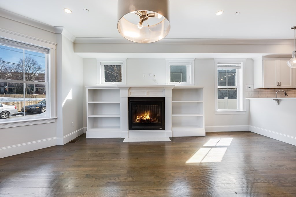 3 bed, 3 bath apartment for rent at 8 Enterprise St Unit 1, Dorchester — photo 3 of 35