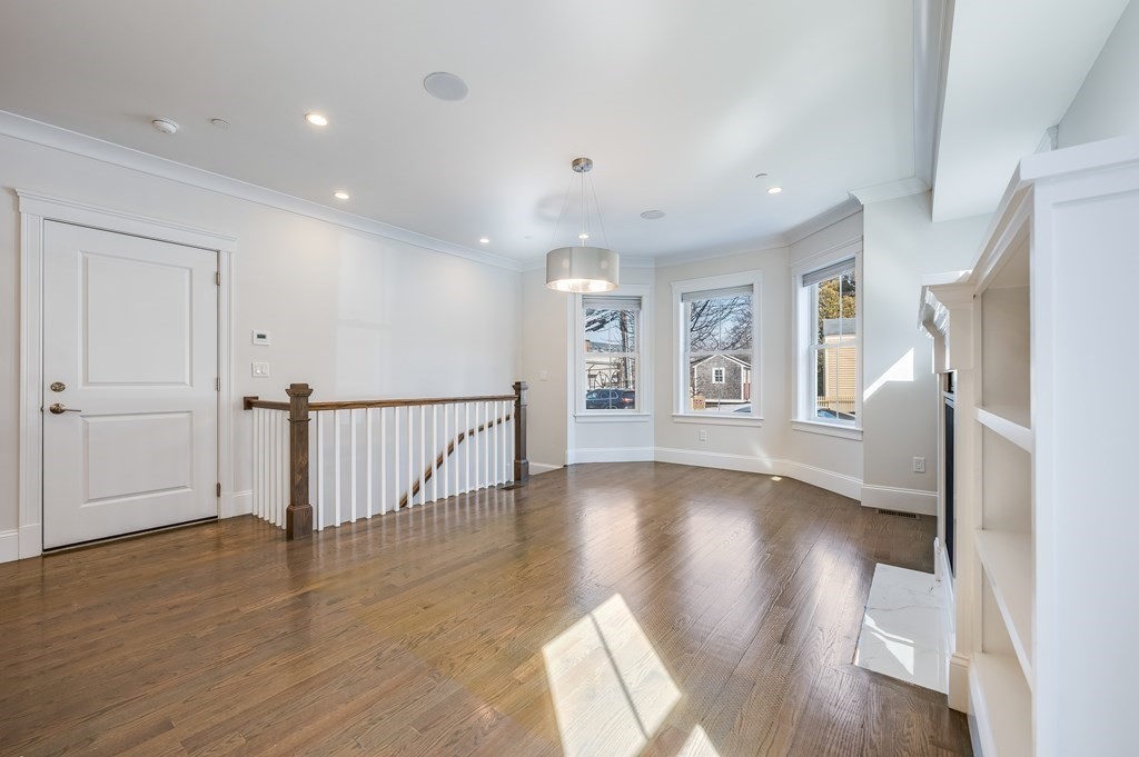 3 bed, 3 bath apartment for rent at 8 Enterprise St Unit 1, Dorchester — photo 5 of 35