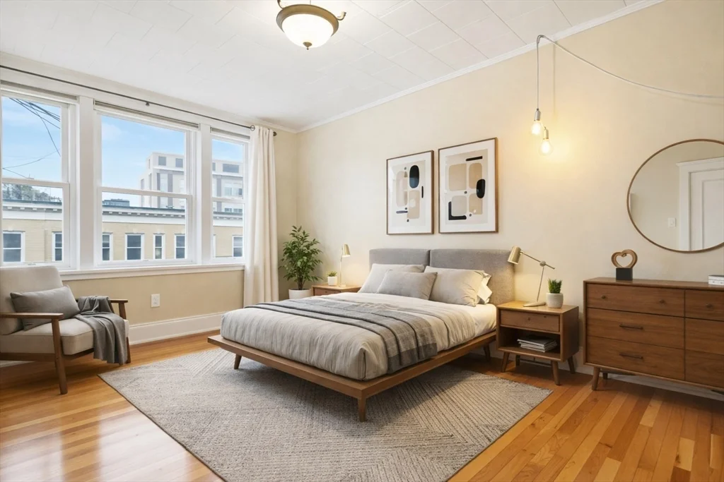 2 bed, 1 bath apartment for rent at 8 Euston St Unit 5, Brookline — photo 2 of 10