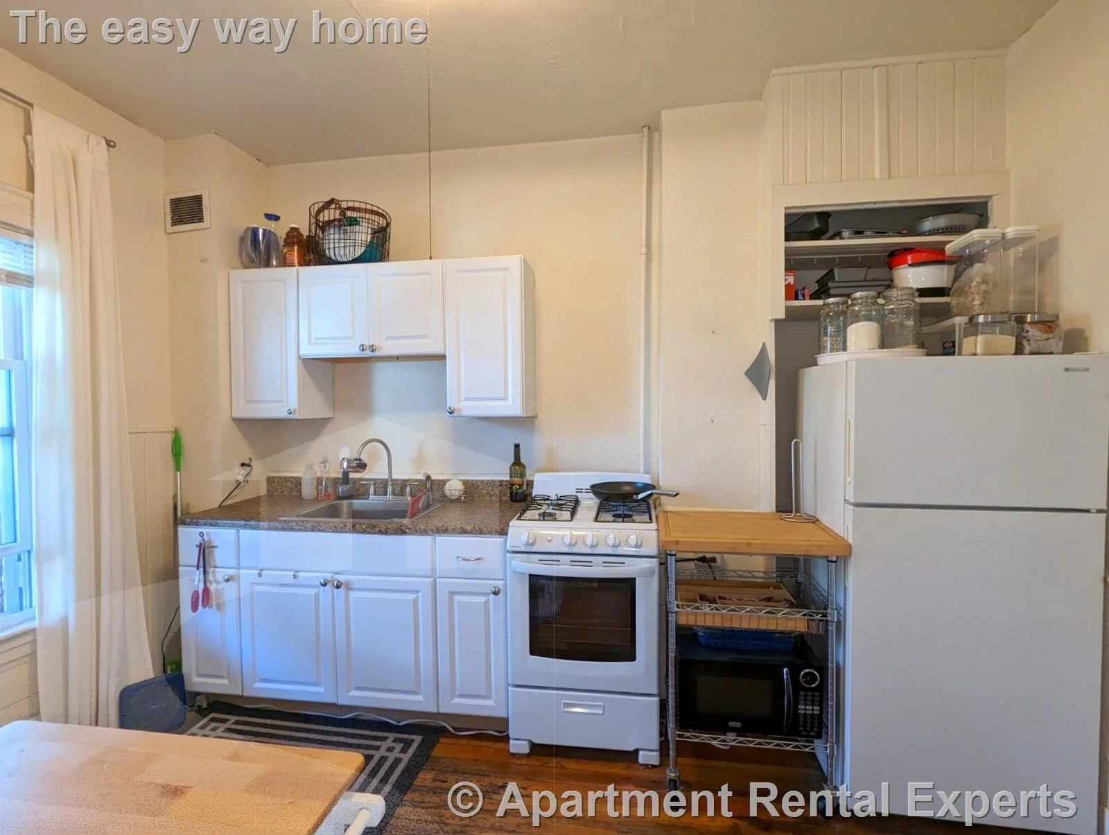 1 bed, 1 bath apartment for rent at 8 Evergreen Sq Unit 2, Porter Square — photo 3 of 12