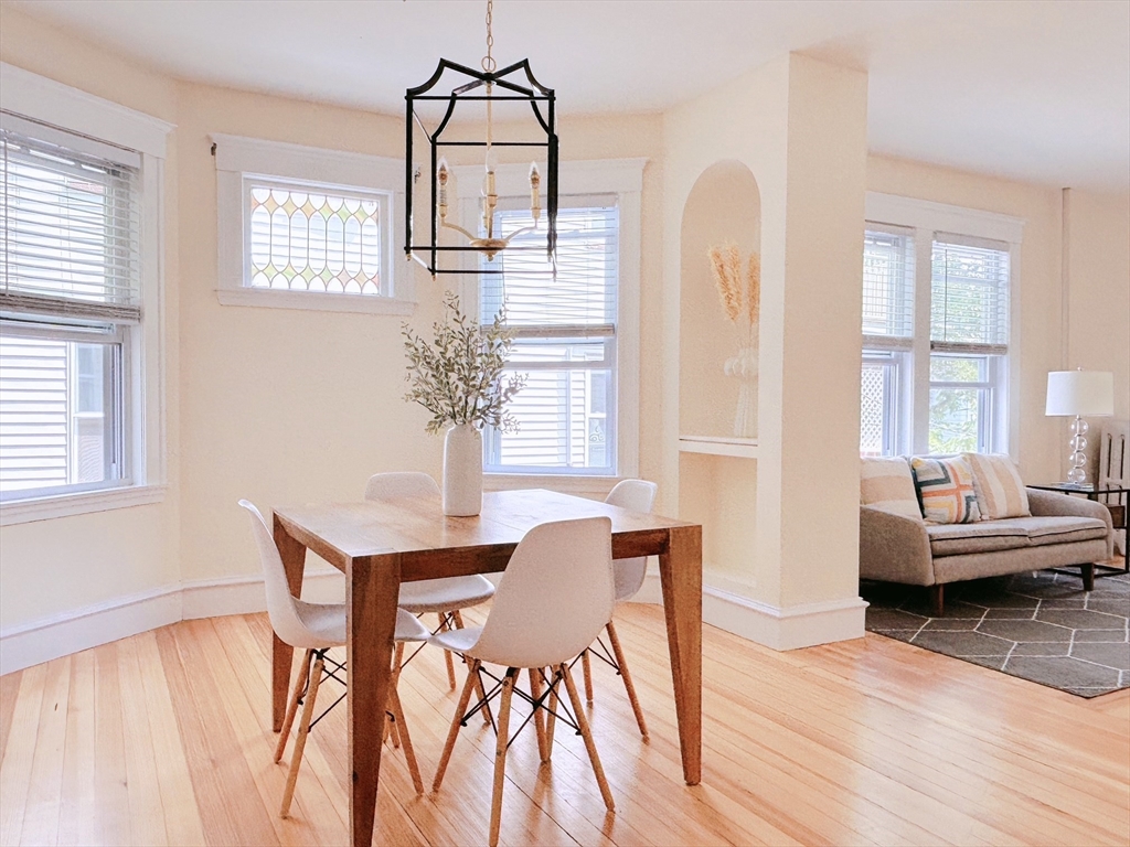 2 bed, 1 bath apartment for rent at 8 Fianwood Circle Unit 2, Inman Square — photo 6 of 12