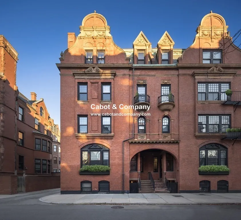 3 bed, 1 bath apartment for rent at 8 Fairfield St Unit 3, Back Bay — photo 9 of 9
