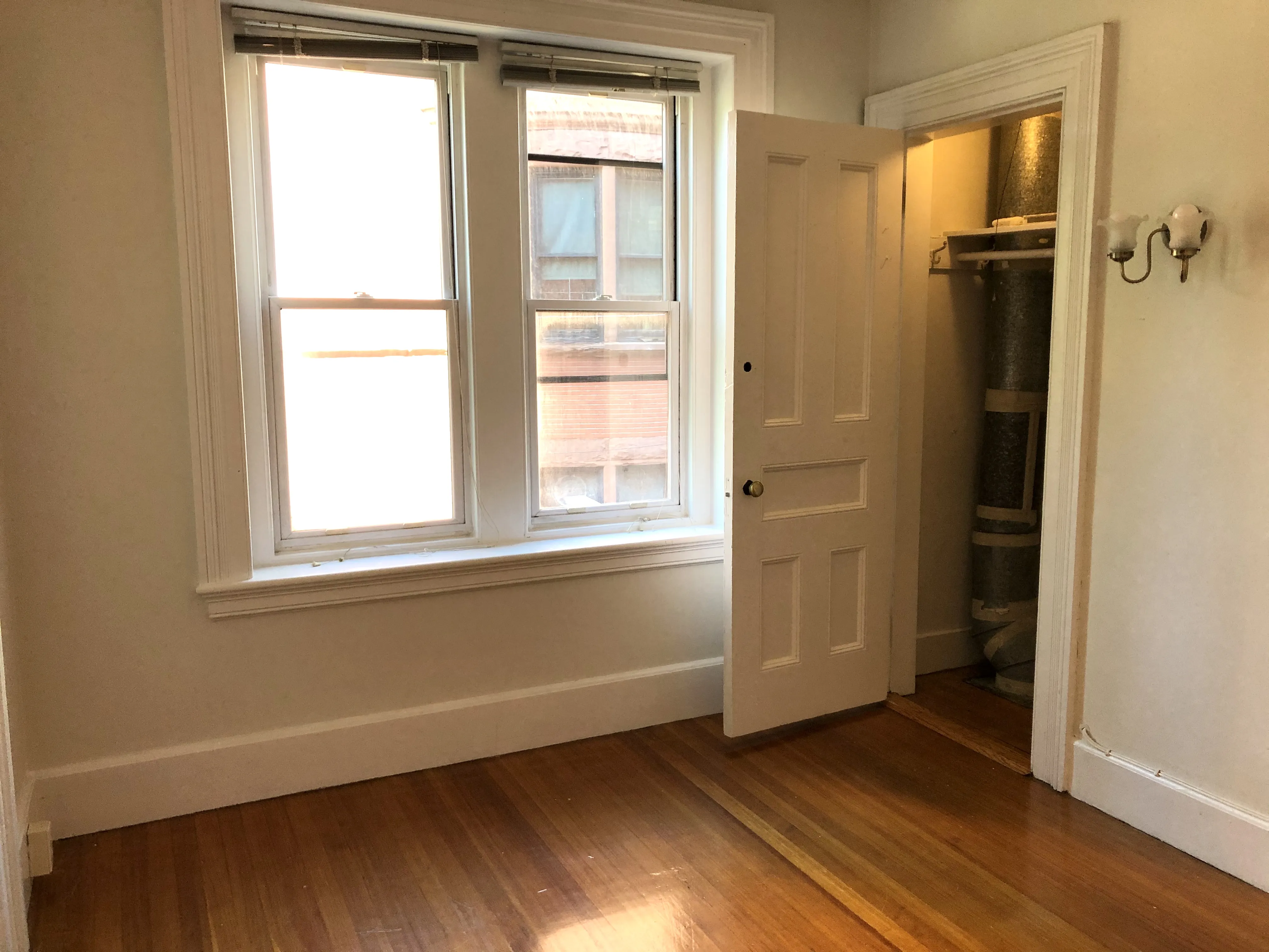 3 bed, 1 bath apartment for rent at 8 Fairfield St Unit 3A, Back Bay — photo 15 of 19