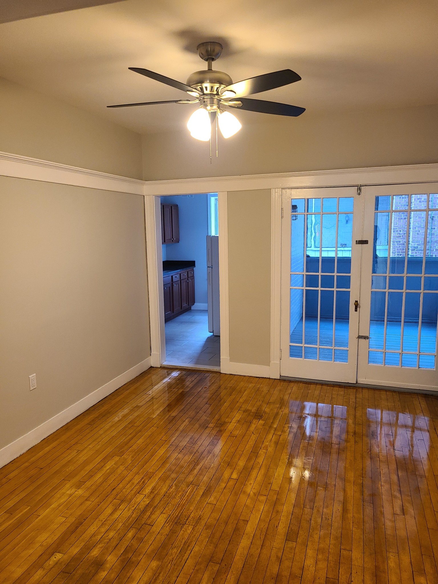 3 bed, 1 bath apartment for rent at 8 Farrington Ave Unit 2, Allston — photo 20 of 34