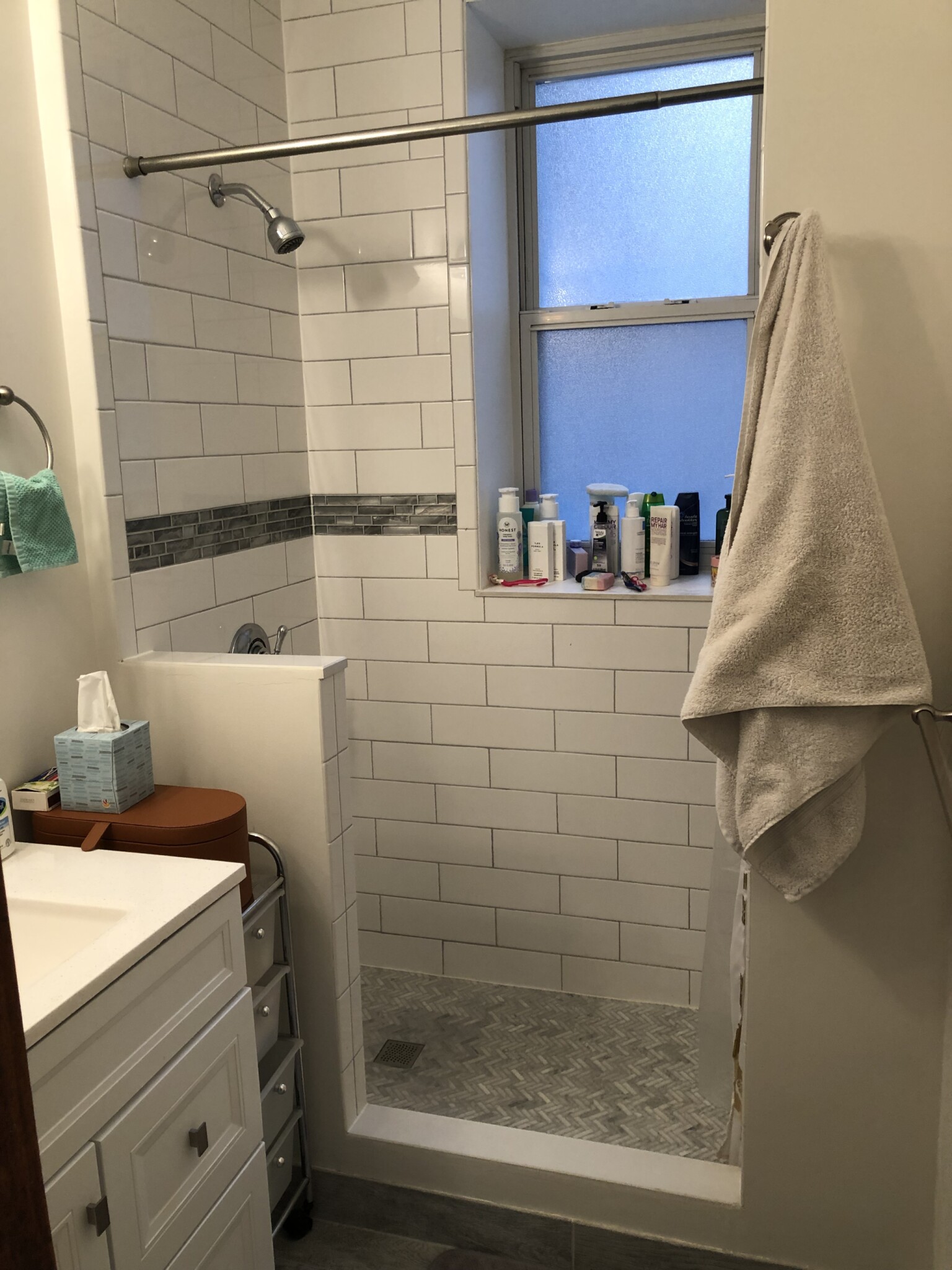 3 bed, 1 bath apartment for rent at 8 Farrington Ave Unit 2, Allston — photo 16 of 34