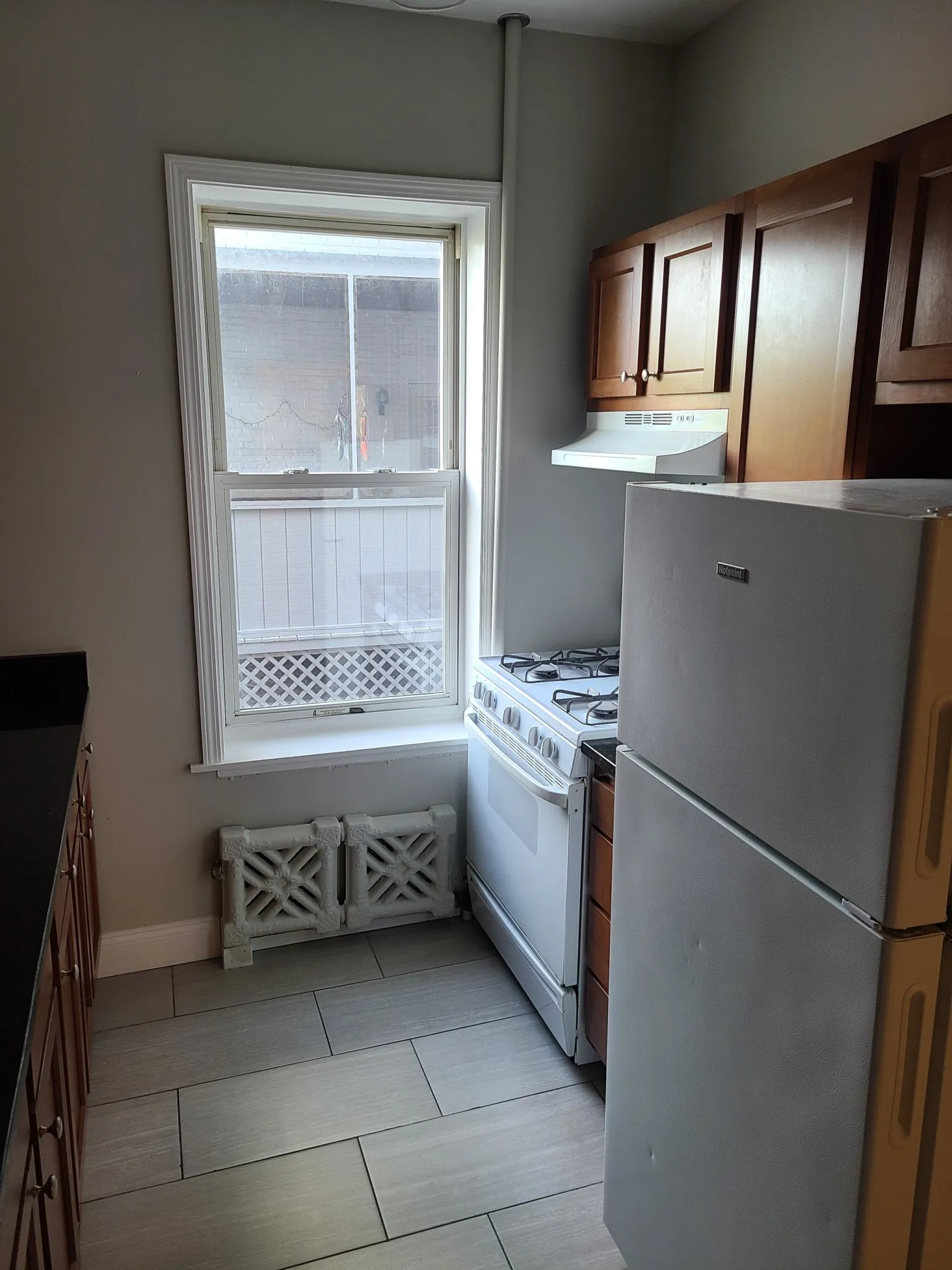 3 bed, 1 bath apartment for rent at 8 Farrington Ave Unit 2, Allston — photo 19 of 34