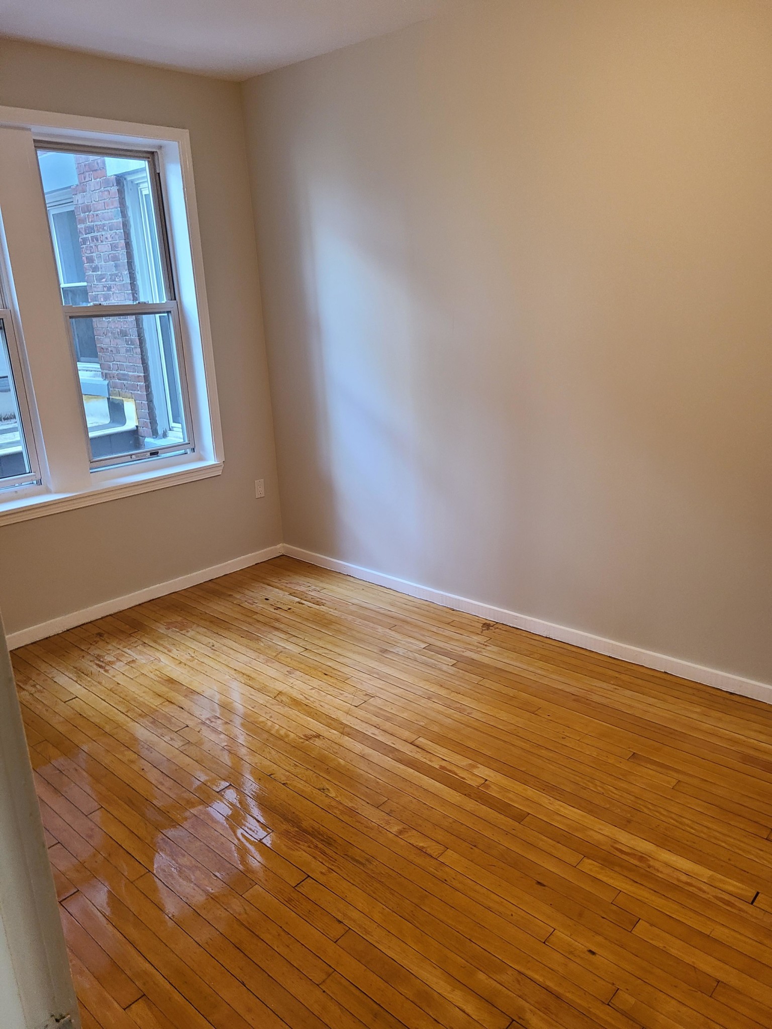 3 bed, 1 bath apartment for rent at 8 Farrington Ave Unit 2, Allston — photo 26 of 34