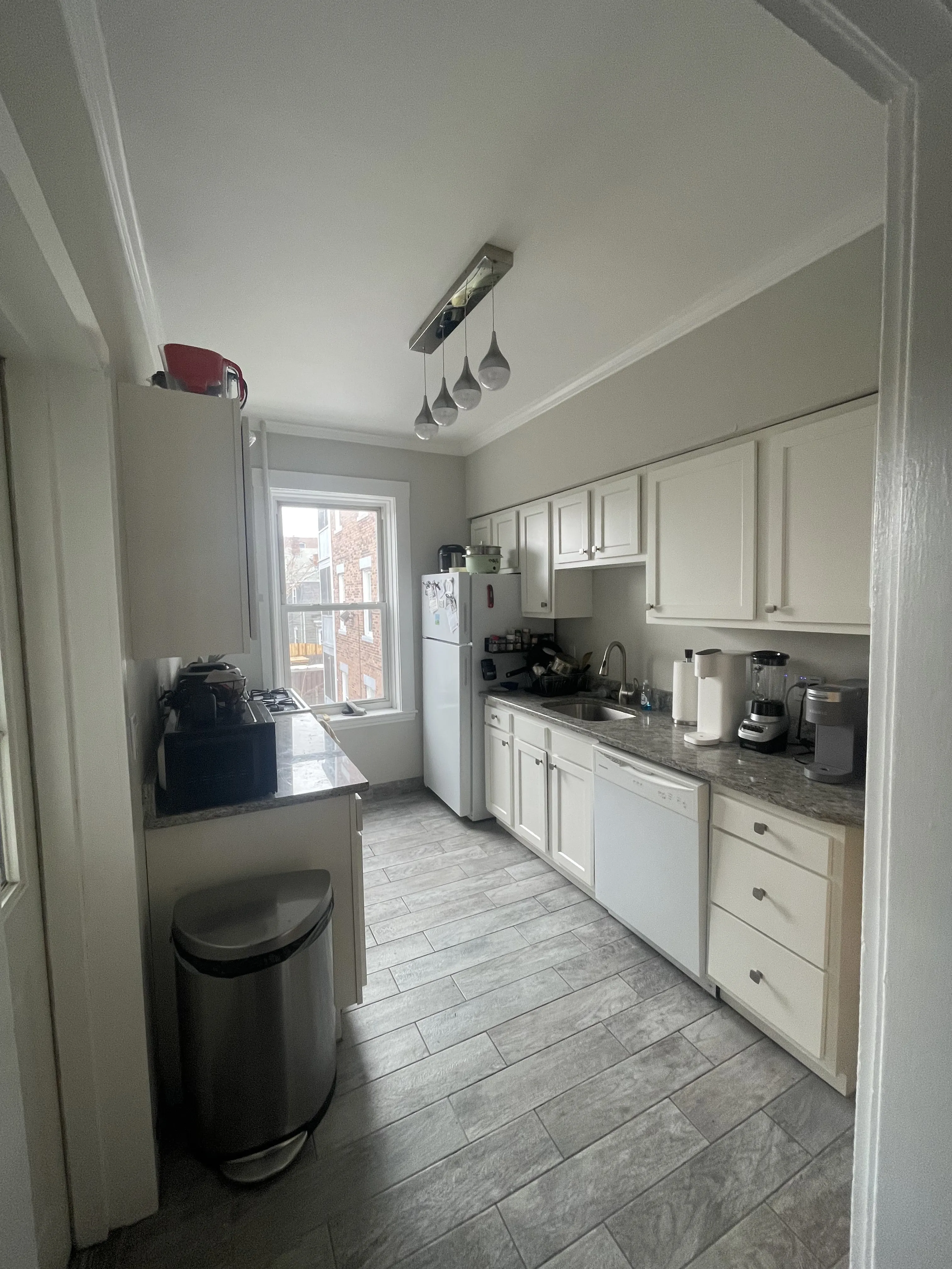 3 bed, 1 bath apartment for rent at 8 Farrington Ave Unit 3, Allston — photo 1 of 31