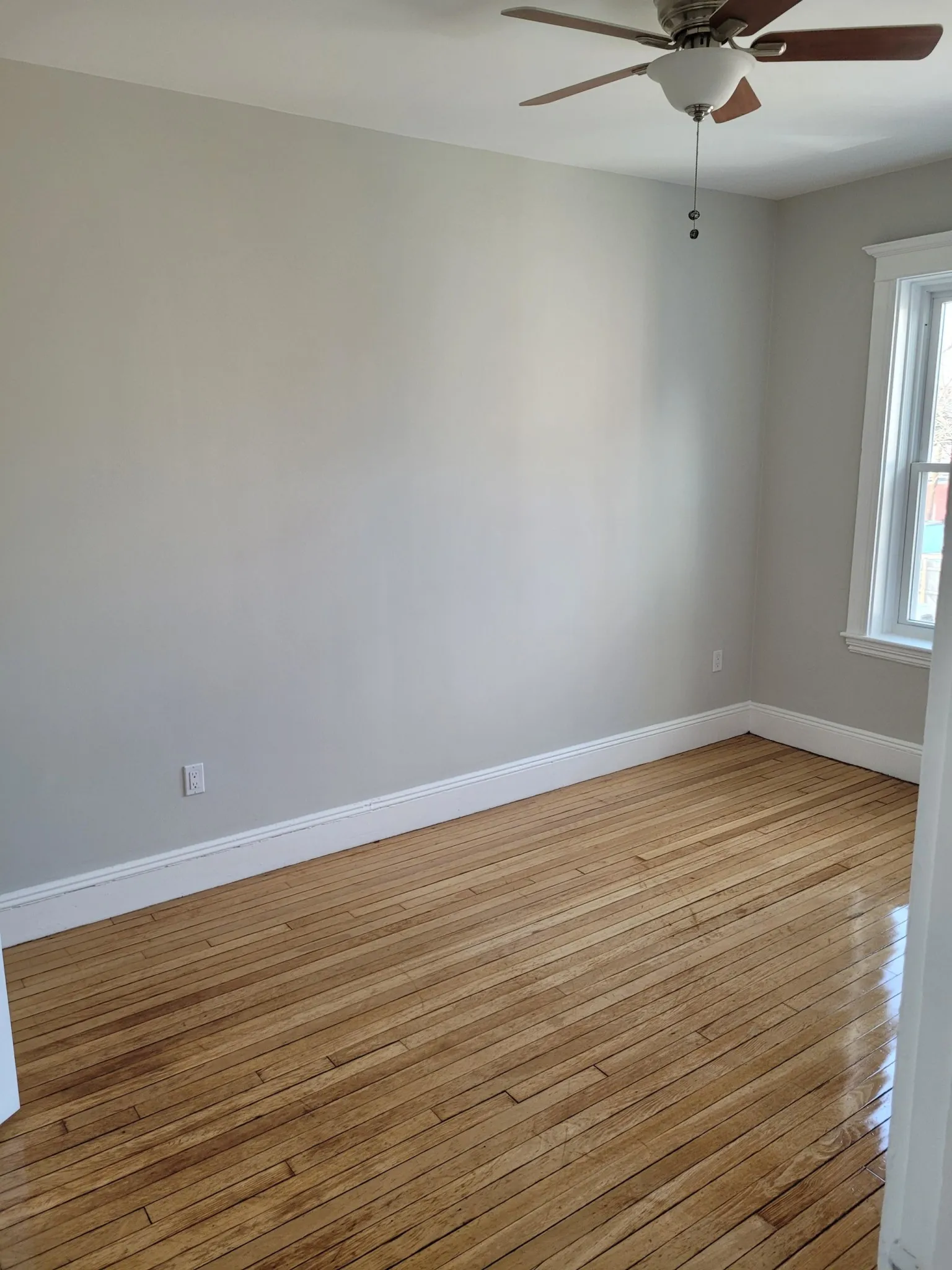 3 bed, 1 bath apartment for rent at 8 Farrington Ave Unit 3, Allston — photo 26 of 31