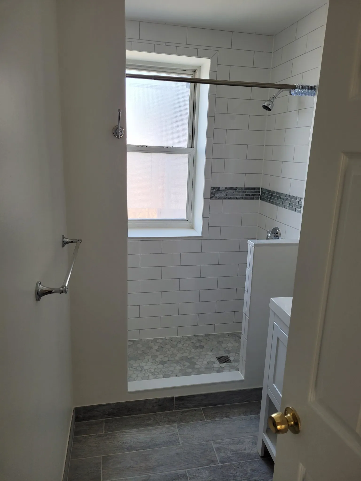 3 bed, 1 bath apartment for rent at 8 Farrington Ave Unit 3, Allston — photo 27 of 31