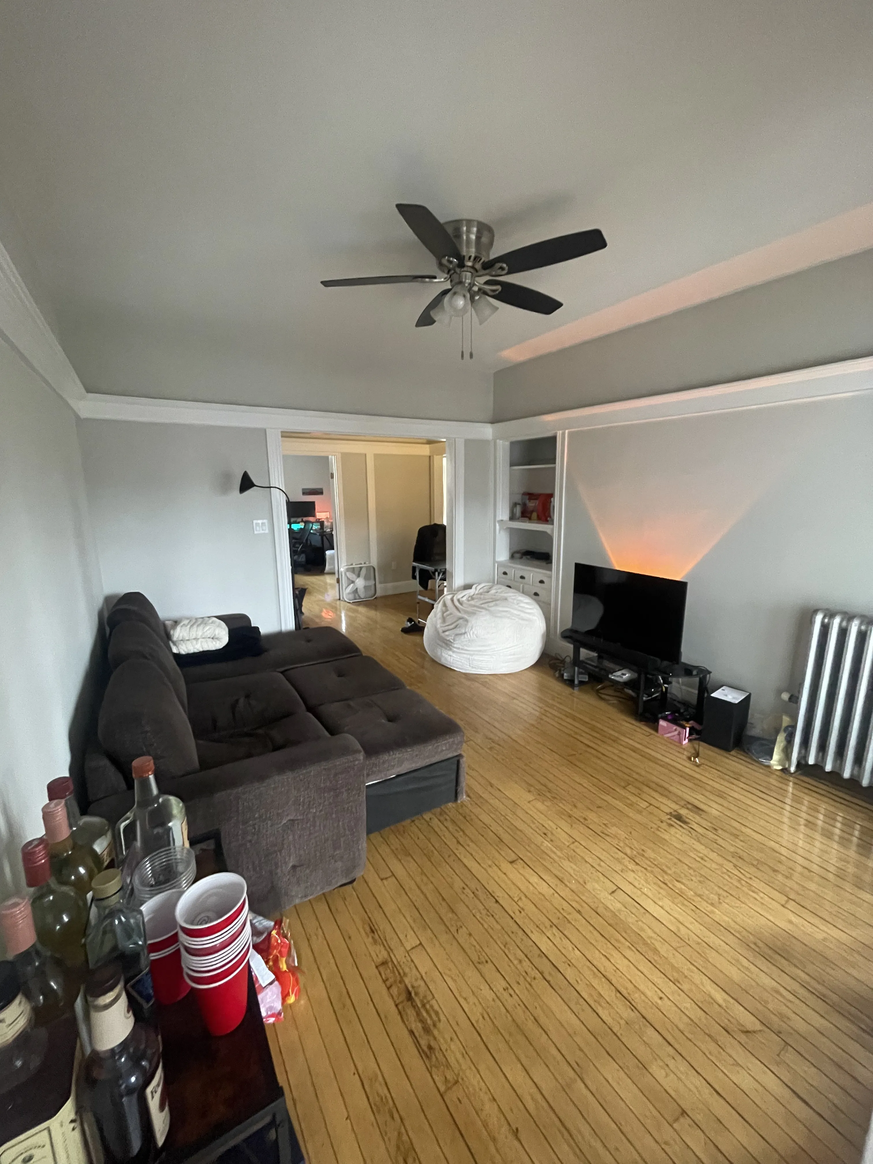 3 bed, 1 bath apartment for rent at 8 Farrington Ave Unit 3, Allston — photo 2 of 31