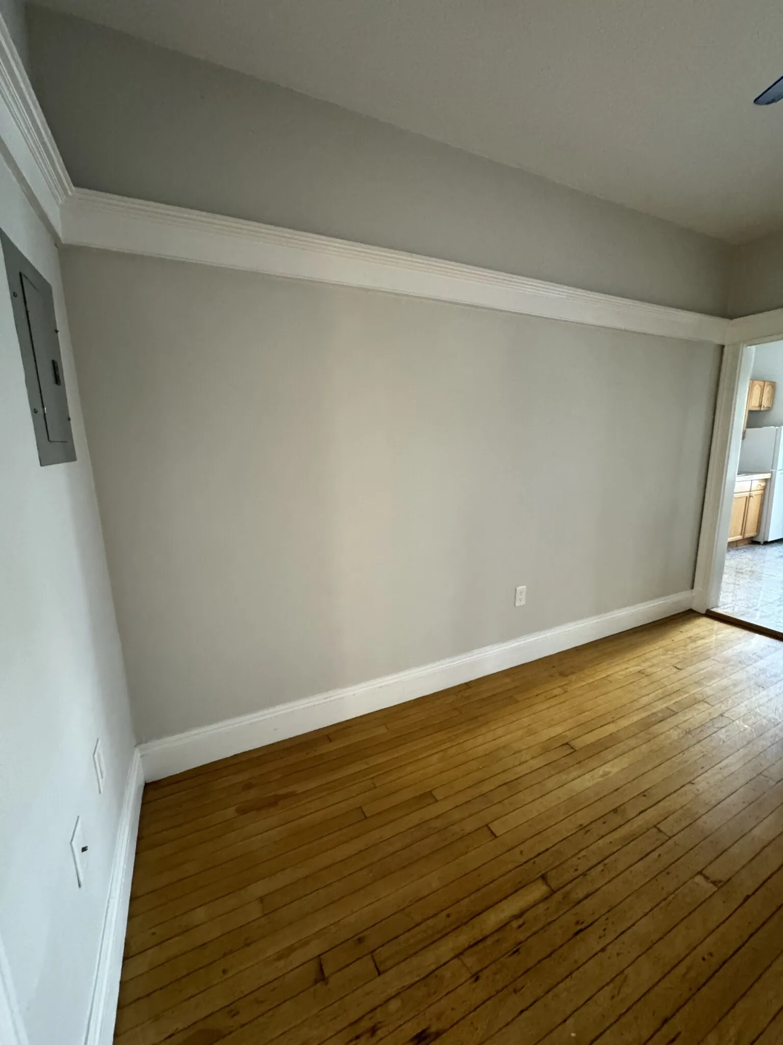3 bed, 1 bath apartment for rent at 8 Farrington Ave Unit 4, Allston — photo 16 of 30