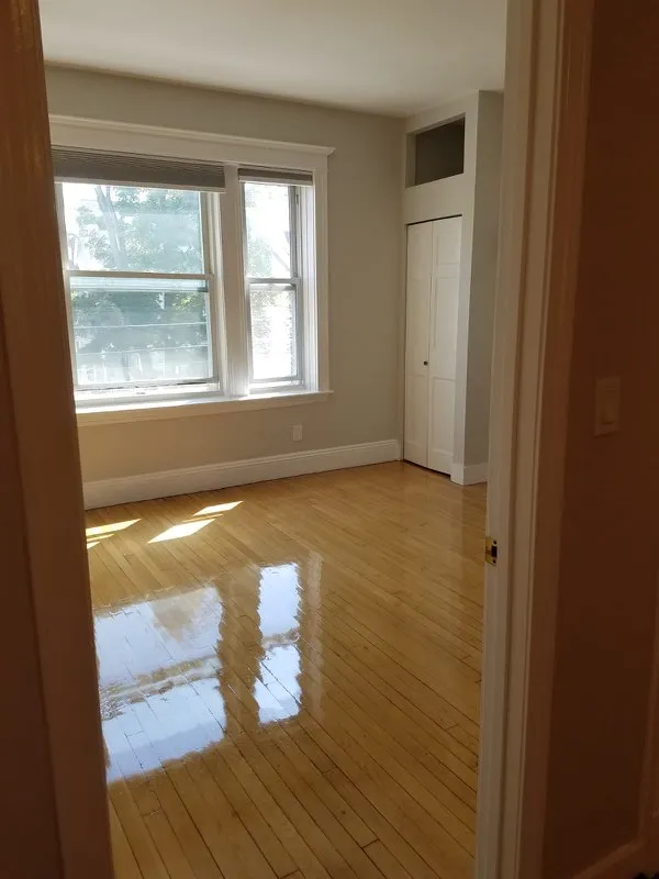 3 bed, 1 bath apartment for rent at 8 Farrington Ave Unit 4, Allston — photo 23 of 30