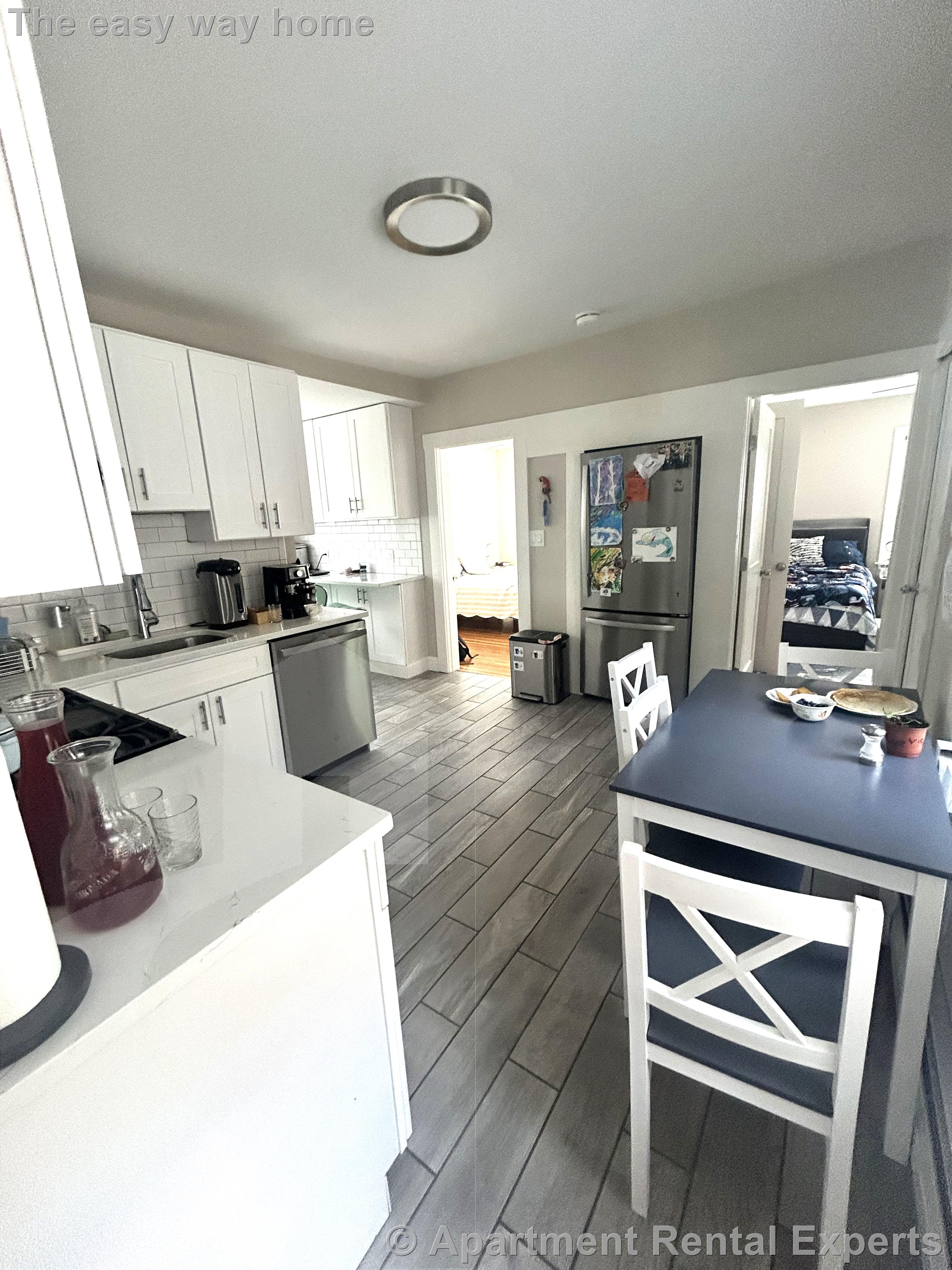 2 bed, 1 bath apartment for rent at 8 Fisk Ave Unit 1, Magoun Square