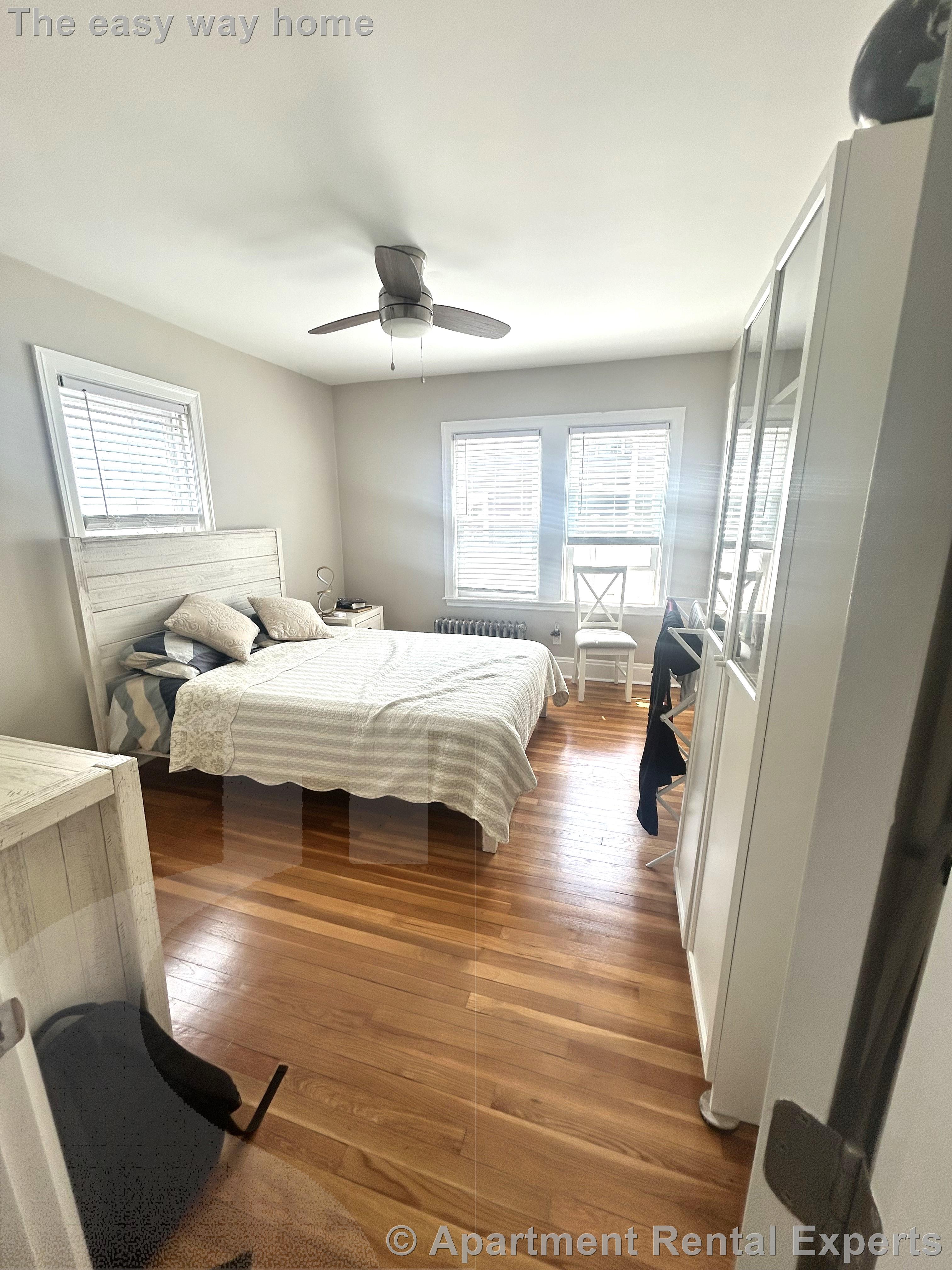 2 bed, 1 bath apartment for rent at 8 Fisk Ave Unit 1, Magoun Square — photo 6 of 7