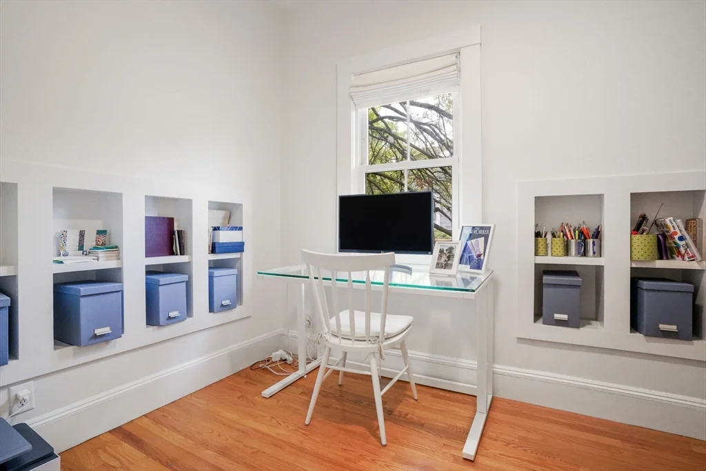3 bed, 2 bath apartment for rent at 8 Florence St Unit 0, Cambridgeport — photo 16 of 25