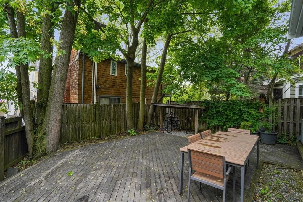 3 bed, 2 bath apartment for rent at 8 Florence St Unit 0, Cambridgeport — photo 20 of 25