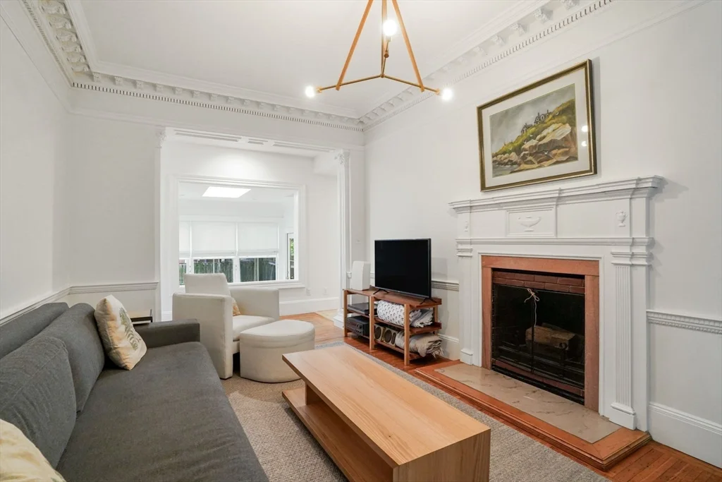 3 bed, 2 bath apartment for rent at 8 Florence St Unit 0, Cambridgeport — photo 7 of 25