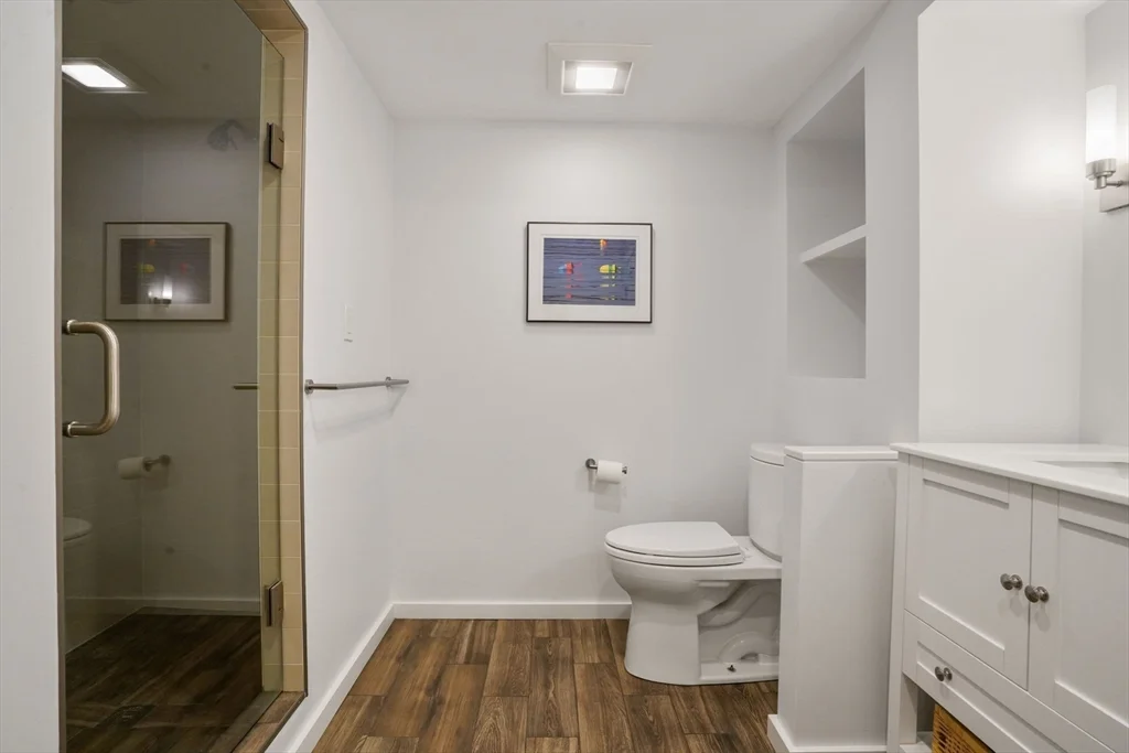 3 bed, 2 bath apartment for rent at 8 Florence St Unit 0, Cambridgeport — photo 17 of 25