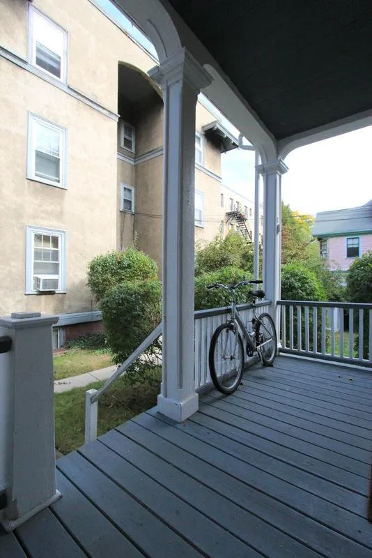 Studio bed, 1 bath apartment for rent at 8 Forest St Unit 1, Baldwin — photo 11 of 12