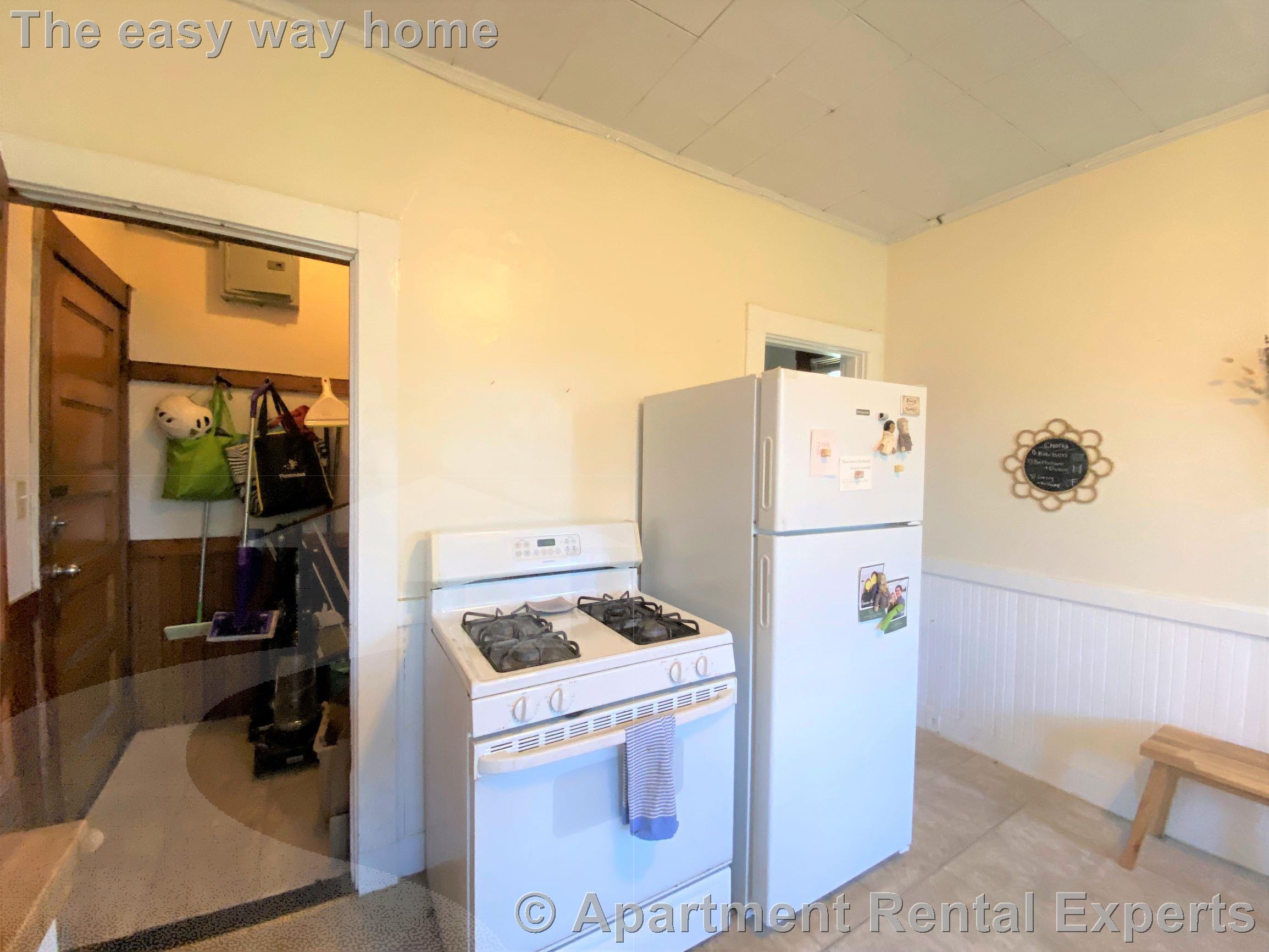 3 bed, 1 bath apartment for rent at 8 Forest St Unit 6, Porter Square — photo 6 of 14