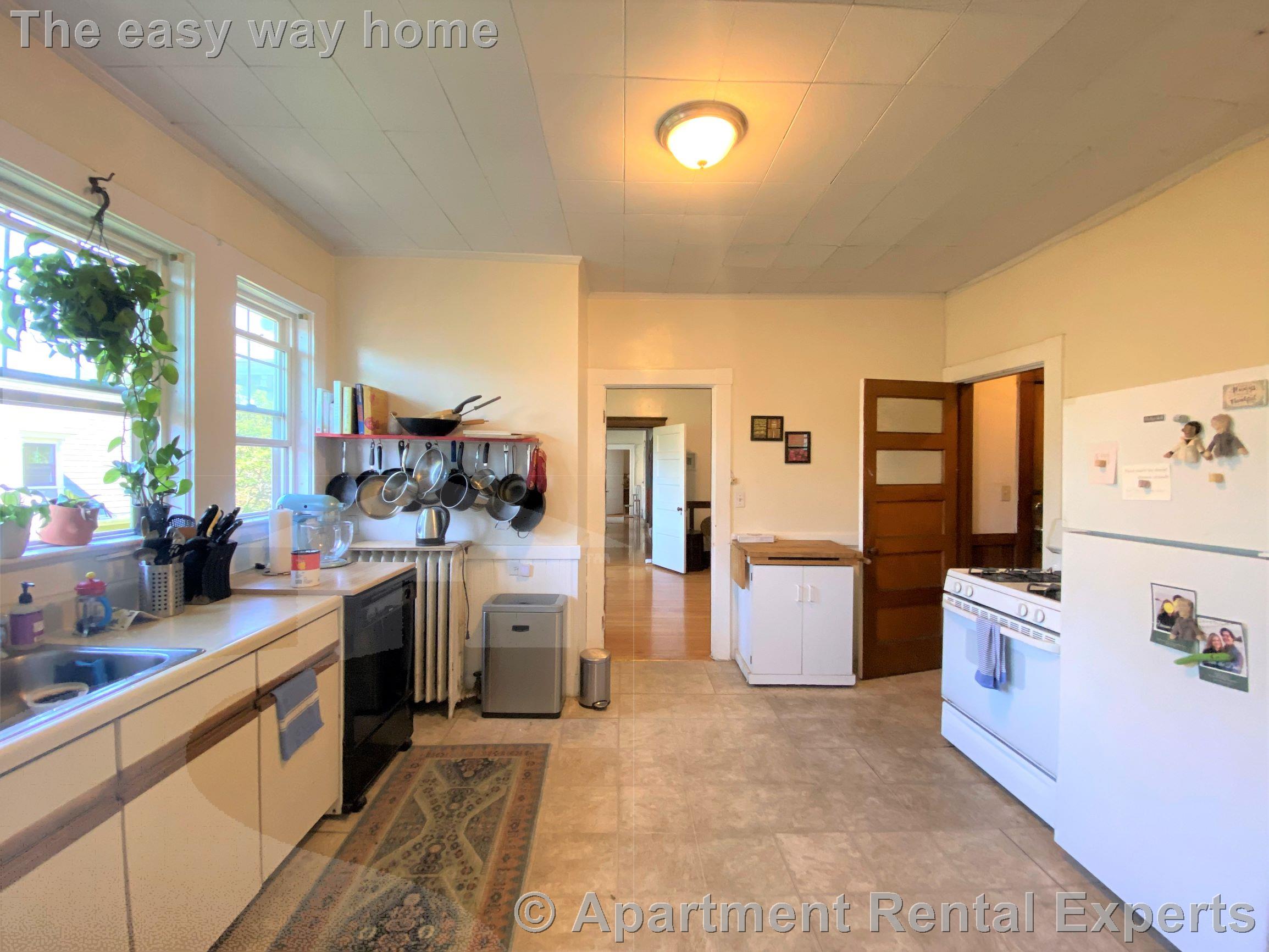 3 bed, 1 bath apartment for rent at 8 Forest St Unit 6, Porter Square — photo 7 of 14