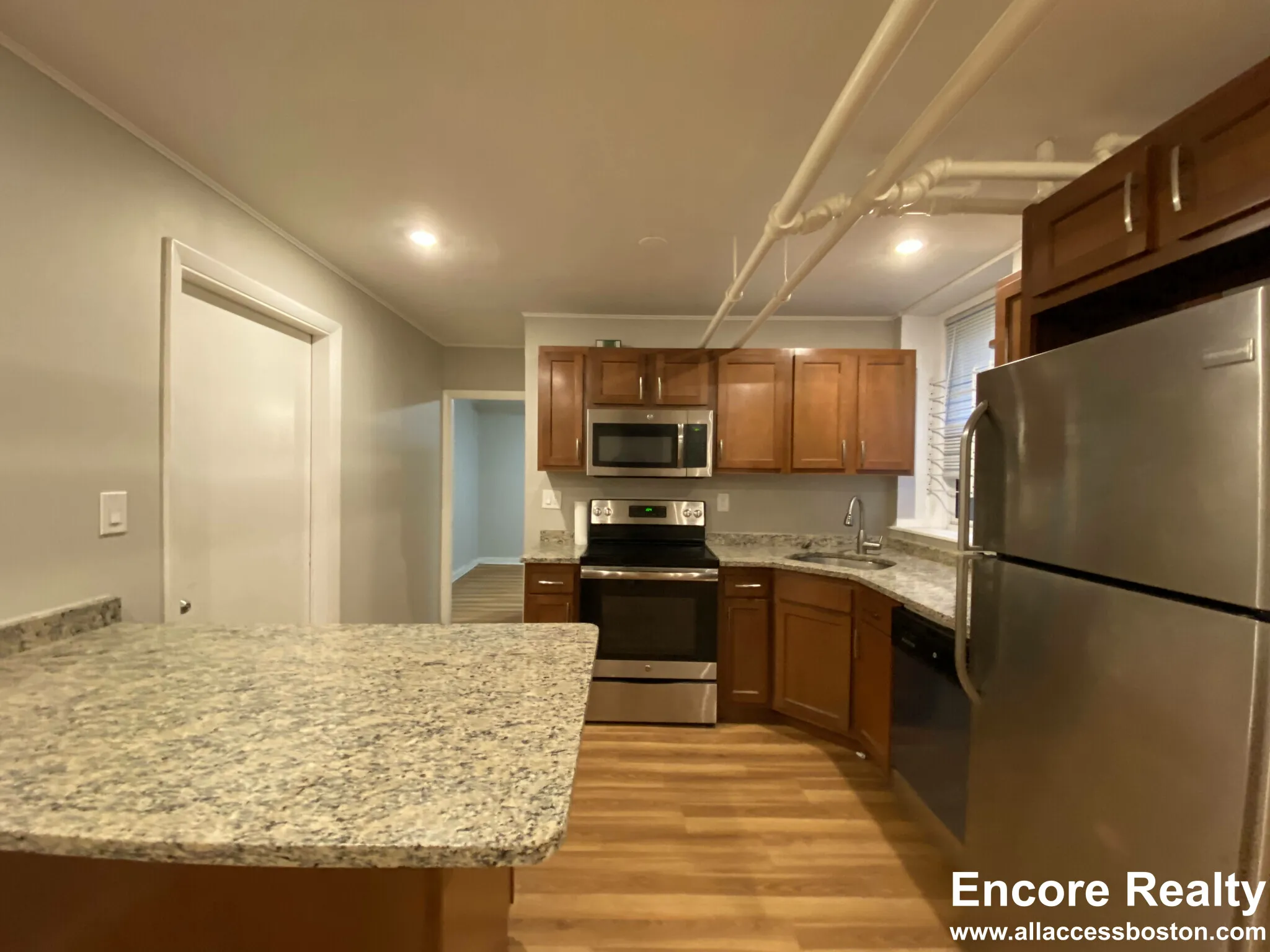 1 bed, 1 bath apartment for rent at 8 Forest St Unit B, Baldwin