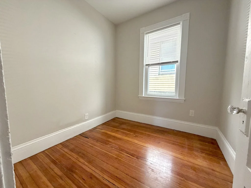 2 bed, 1 bath apartment for rent at 8 Fox St Unit 1, Dorchester — photo 11 of 17