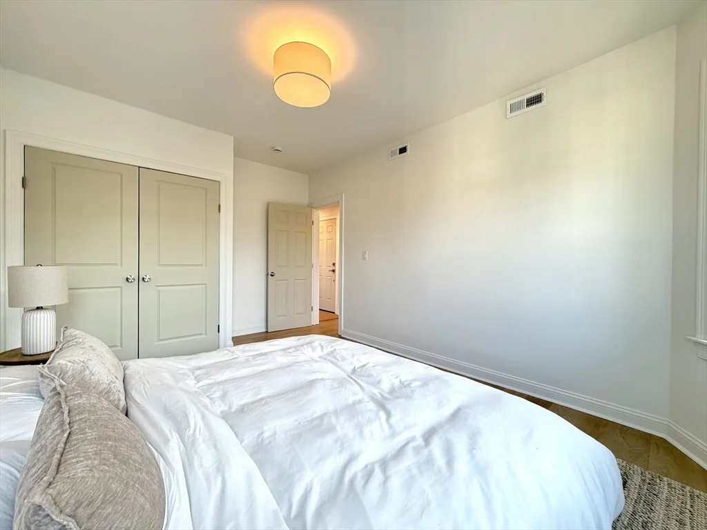 2 bed, 1 bath apartment for rent at 8 Fox St Unit 2, Dorchester — photo 11 of 18