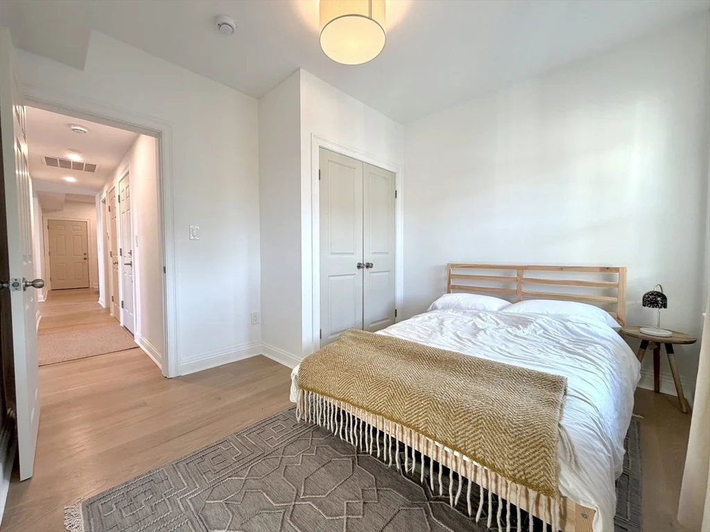 2 bed, 1 bath apartment for rent at 8 Fox St Unit 2, Dorchester — photo 12 of 18