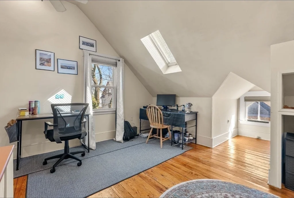 4 bed, 2 bath apartment for rent at 8 Franklin St Unit 2, East Somerville — photo 13 of 19