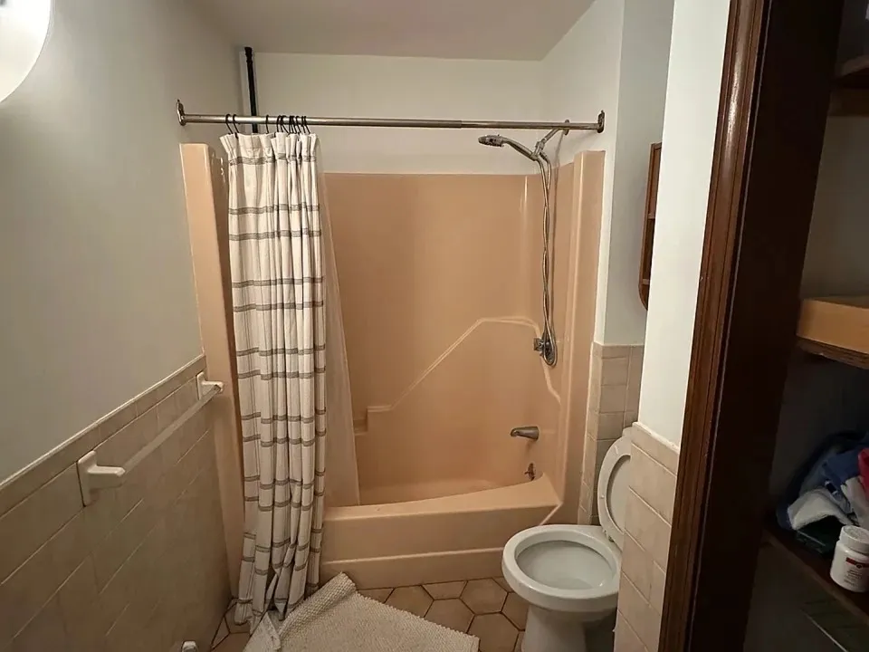 2 bed, 1 bath apartment for rent at 8 Fulkerson St Unit 1A, East Cambridge — photo 9 of 9