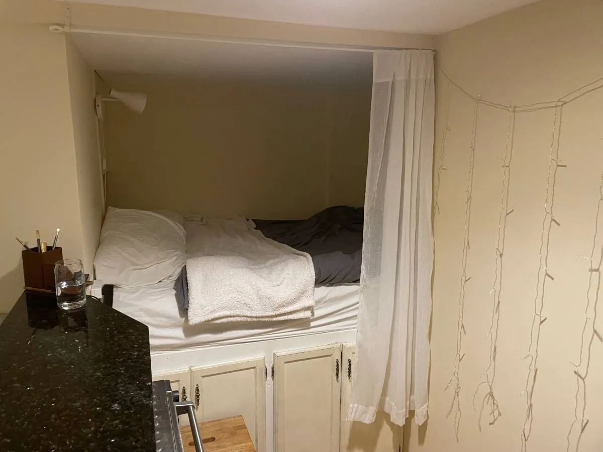Studio bed, 1 bath apartment for rent at 8 Fulkerson St Unit RR, East Cambridge — photo 4 of 7