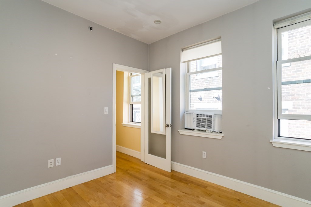 1 bed, 1 bath apartment for rent at 8 Garden Ct Unit 8, North End — photo 9 of 13