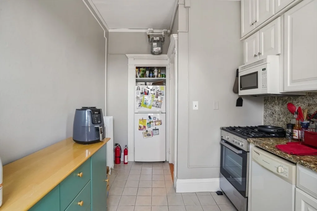 1 bed, 1 bath apartment for rent at 8 Garrison St Unit 0706, Back Bay — photo 9 of 14