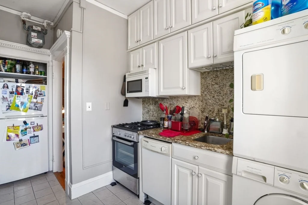 1 bed, 1 bath apartment for rent at 8 Garrison St Unit 0706, Back Bay — photo 8 of 14
