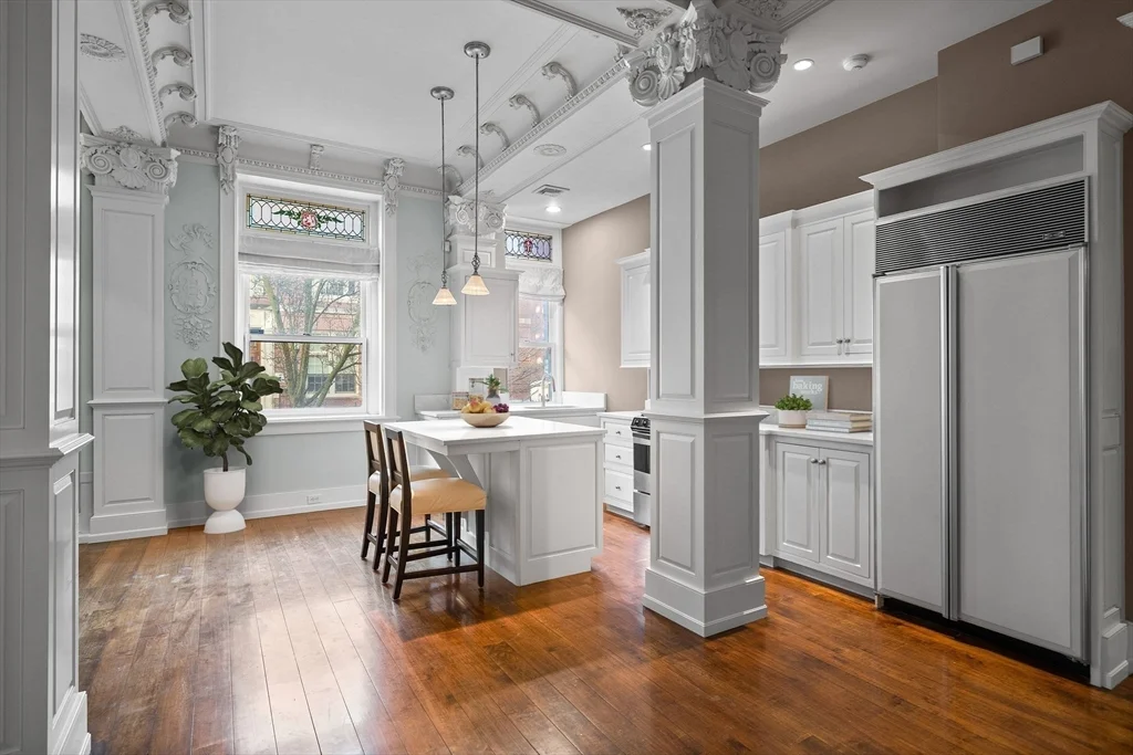 2 bed, 2 bath apartment for rent at 8 Garrison St Unit 104, Back Bay — photo 4 of 11