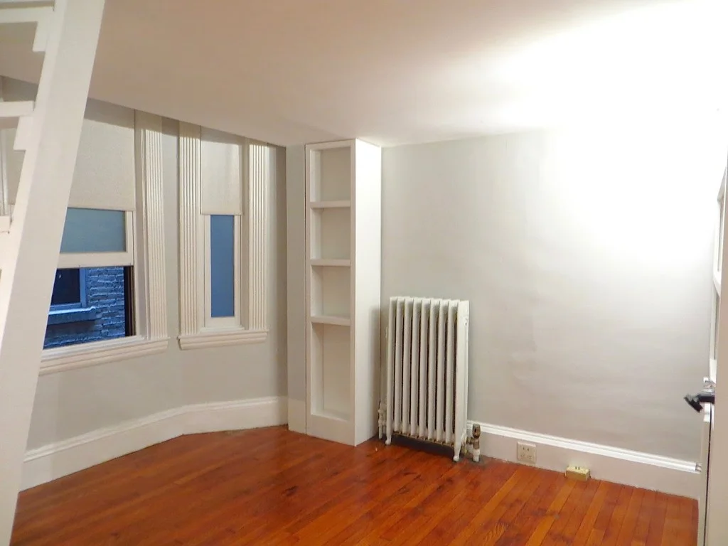 Studio bed, 1 bath apartment for rent at 8 Garrison St Unit 112, Back Bay — photo 3 of 10