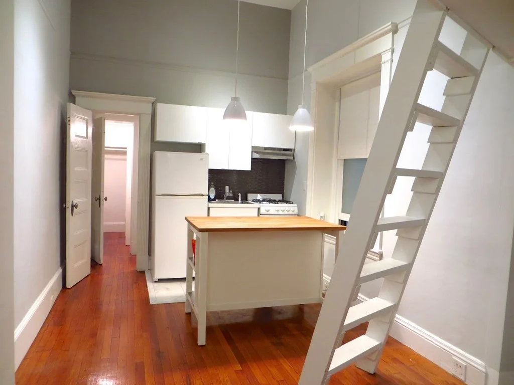 Studio bed, 1 bath apartment for rent at 8 Garrison St Unit 112, Back Bay — photo 1 of 10