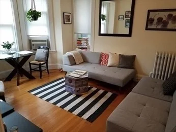 1 bed, 1 bath apartment for rent at 8 Garrison St Unit 302, Back Bay — photo 3 of 10