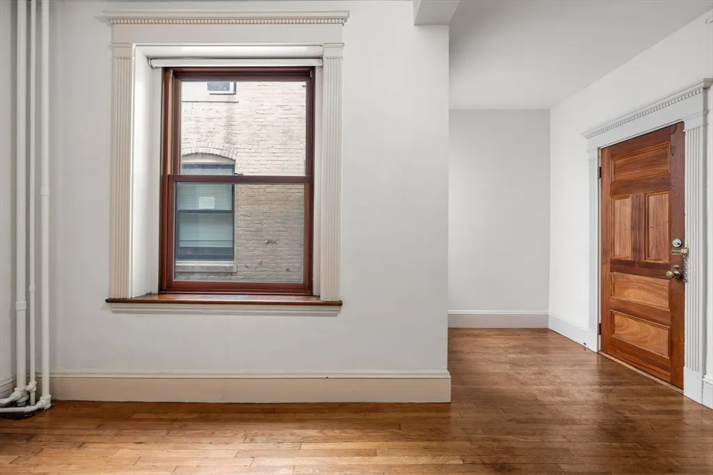 1 bed, 1 bath apartment for rent at 8 Garrison St Unit 608, Back Bay — photo 8 of 13